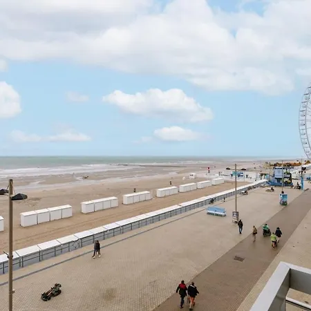 Huswell - Pleasant Apartment With Frontal Sea View Middelkerke Esterno foto